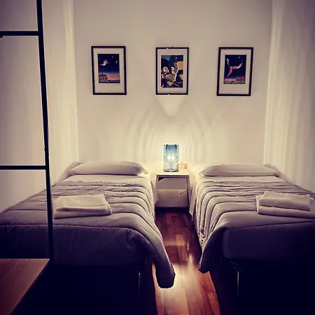 3 Double Bedrooms In Aloisia - Near Airport * Венеция